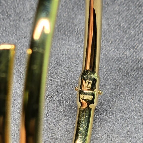 14K Yellow Gold Bangle Bracelet Crossover EUC - Picture 4 of 4